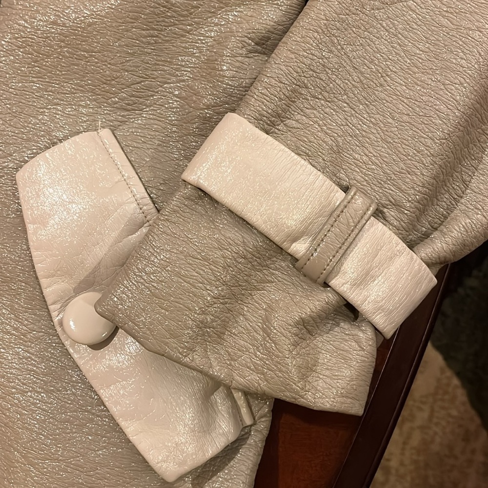 Anthropologie Hutch Vegan Leather Trench Coat beige & cream double-breasted NWOT - Picture 15 of 16
